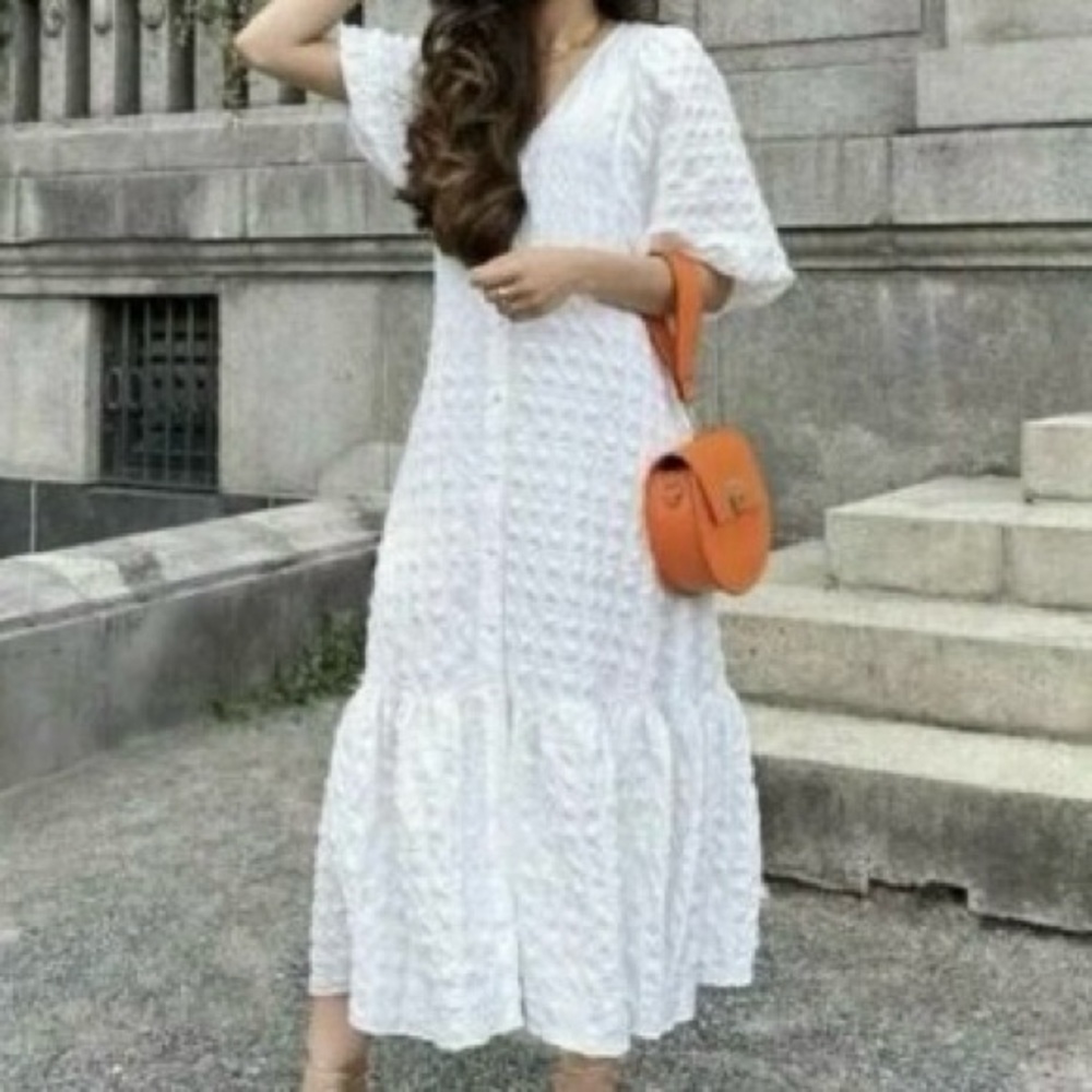 Zara Trend Textured Balloon Sleeve V-Neck Ruffled Midi Dress, White XS